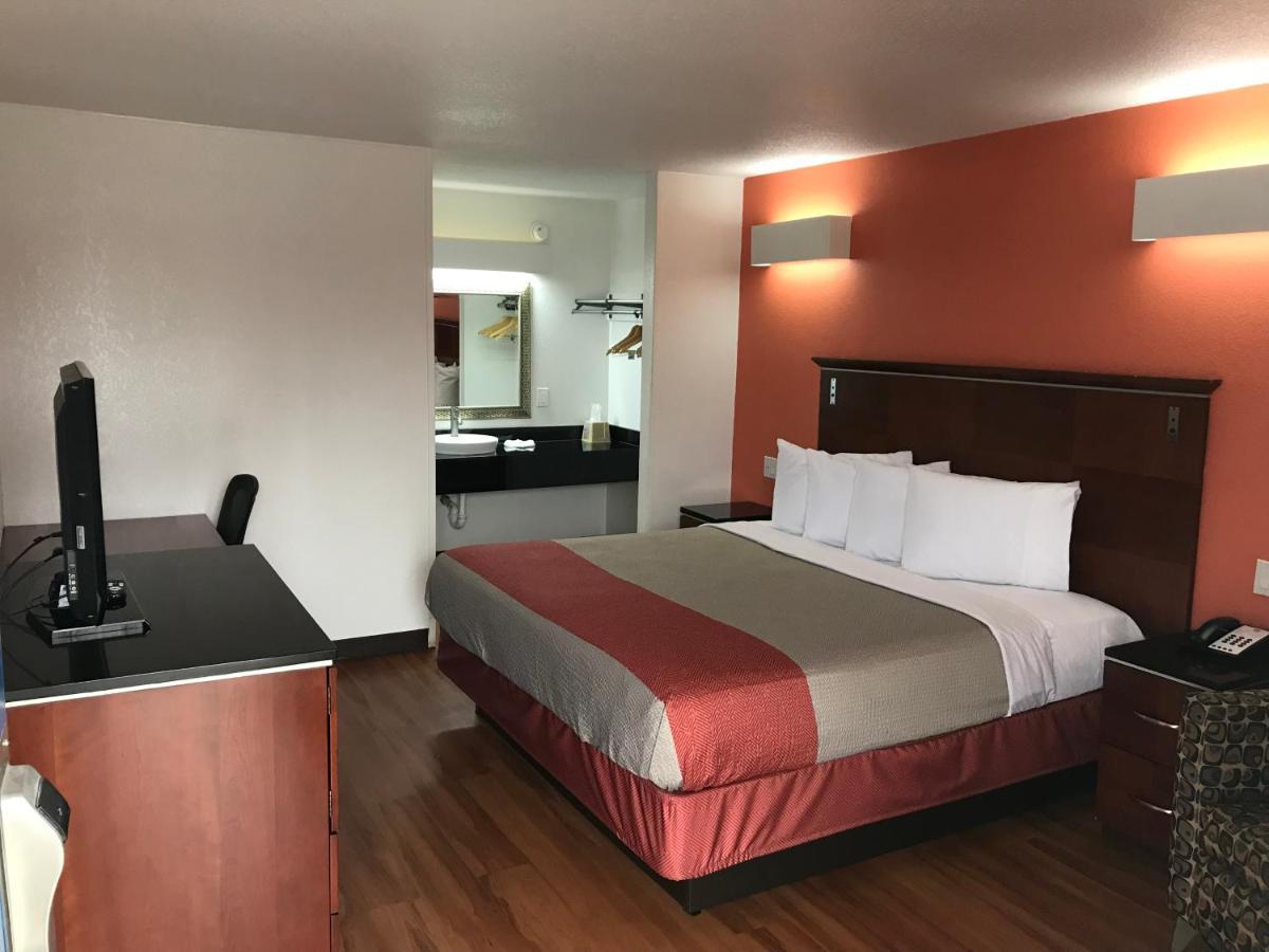 Motel 6-Alma, Ar L-40 Exteriér fotografie