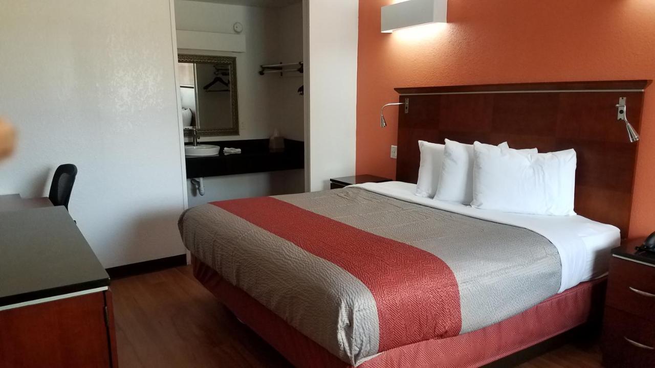 Motel 6-Alma, Ar L-40 Exteriér fotografie